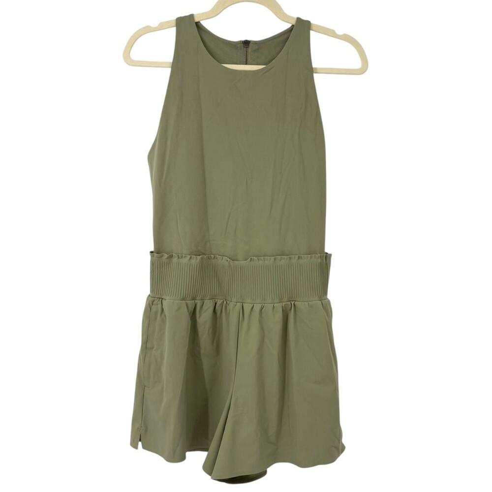 Athleta Cosmic Flutter Romper Sage Green Size Medium Sleeveless Elastic Travel - Picture 6 of 14
